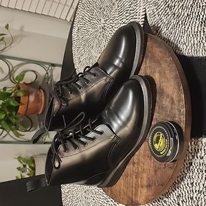 Dr. Martens Emmeline Smooth Leather Lace Up Ankle Boots Womens US 9 or 9.5